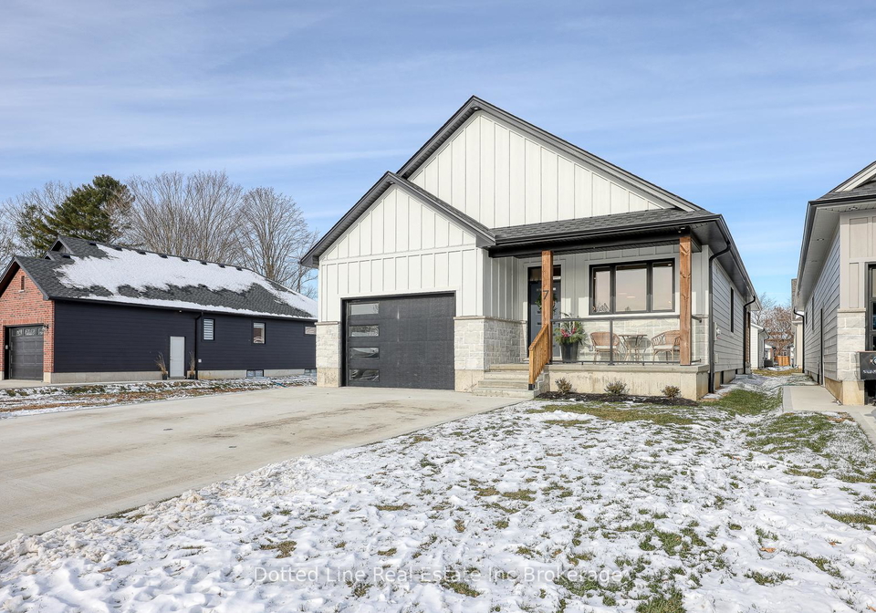 7-charles-court-bayham-ontario-x12629216