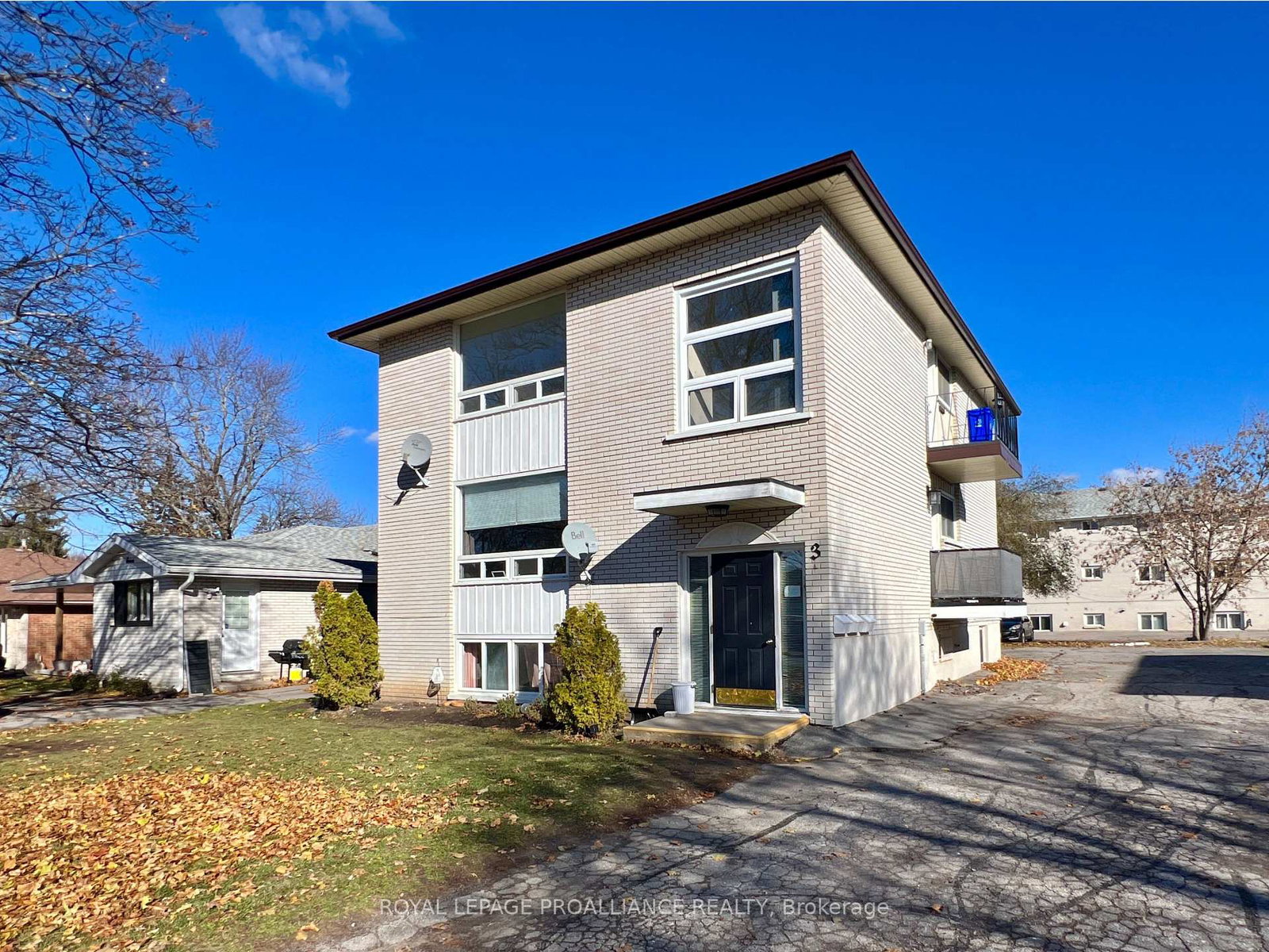 glenarden-crescent-belleville-ontario-x12629614