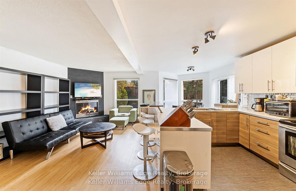 10-zeffer-place-kitchener-ontario-x12629800
