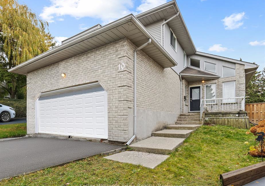 10-zeffer-place-kitchener-ontario-x12629800