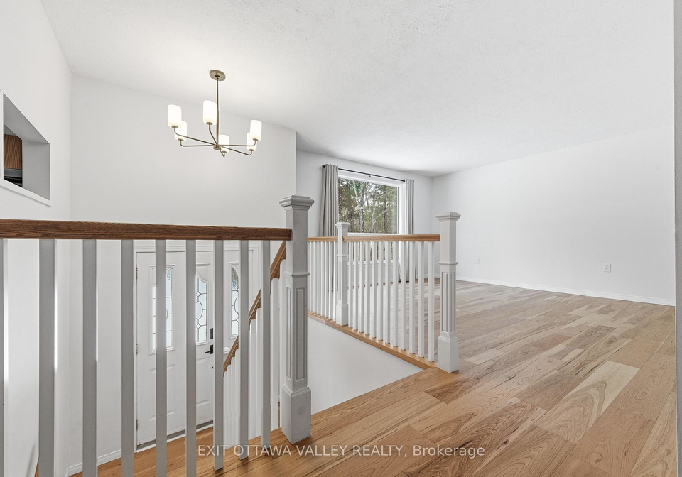 1251-wylie-road-laurentian-hills-ontario-x12629844