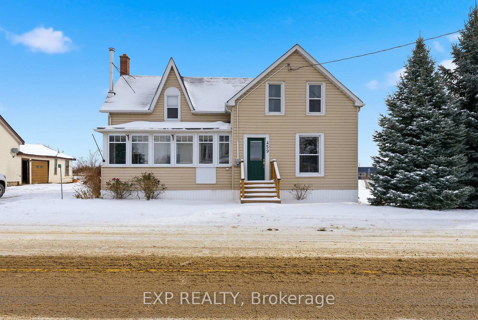 459-county-road-19-prince-edward-county-ontario-x12629946