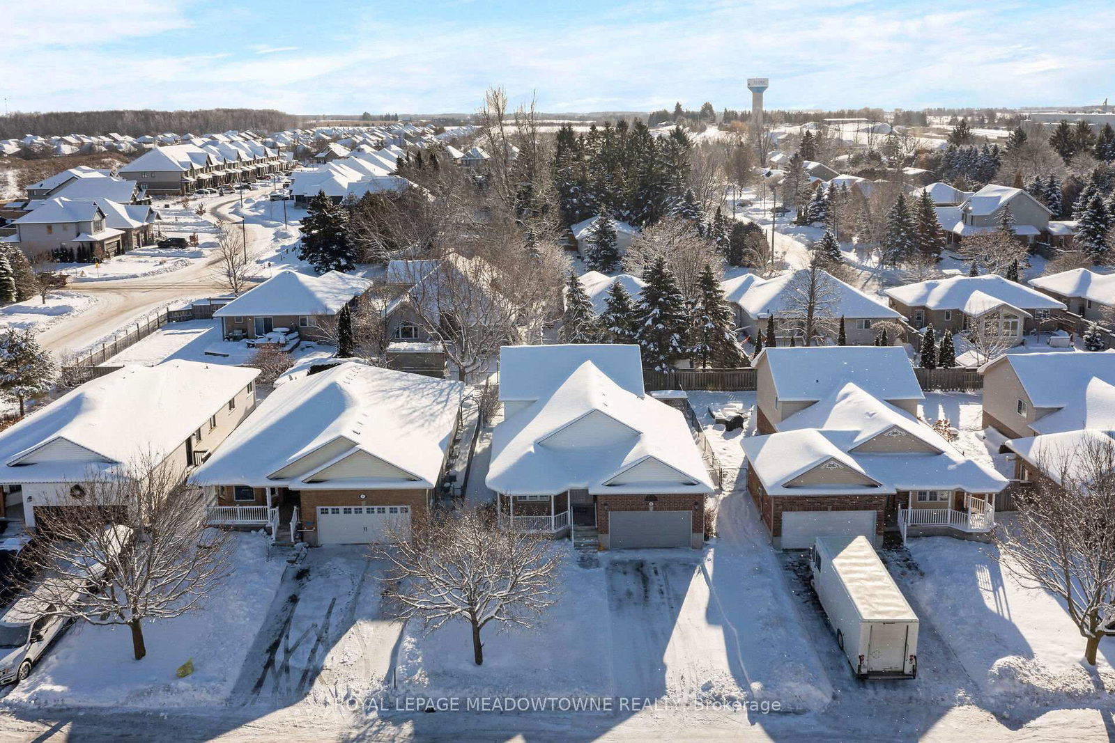 48-dickinson-court-centre-wellington-ontario-x12630280