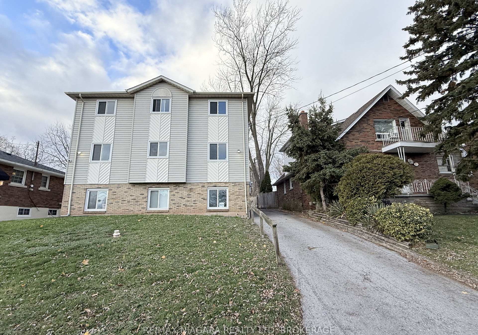 5519-ontario-avenue-niagara-falls-ontario-x12630318
