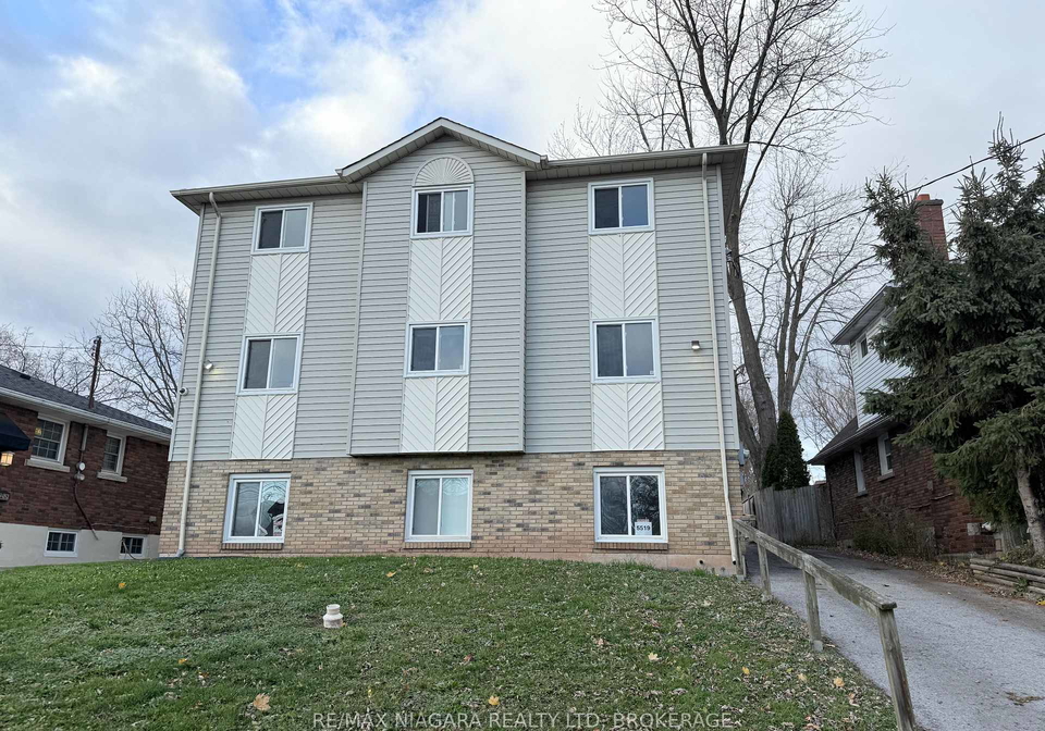 5519-ontario-avenue-niagara-falls-ontario-x12630318