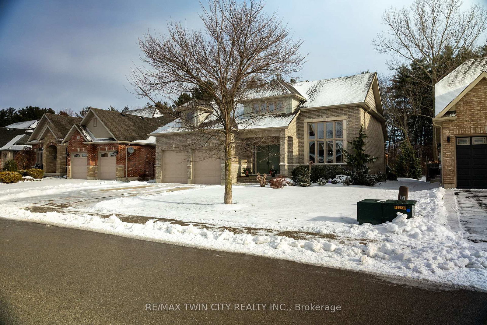 75-newport-lane-norfolk-ontario-x12630502