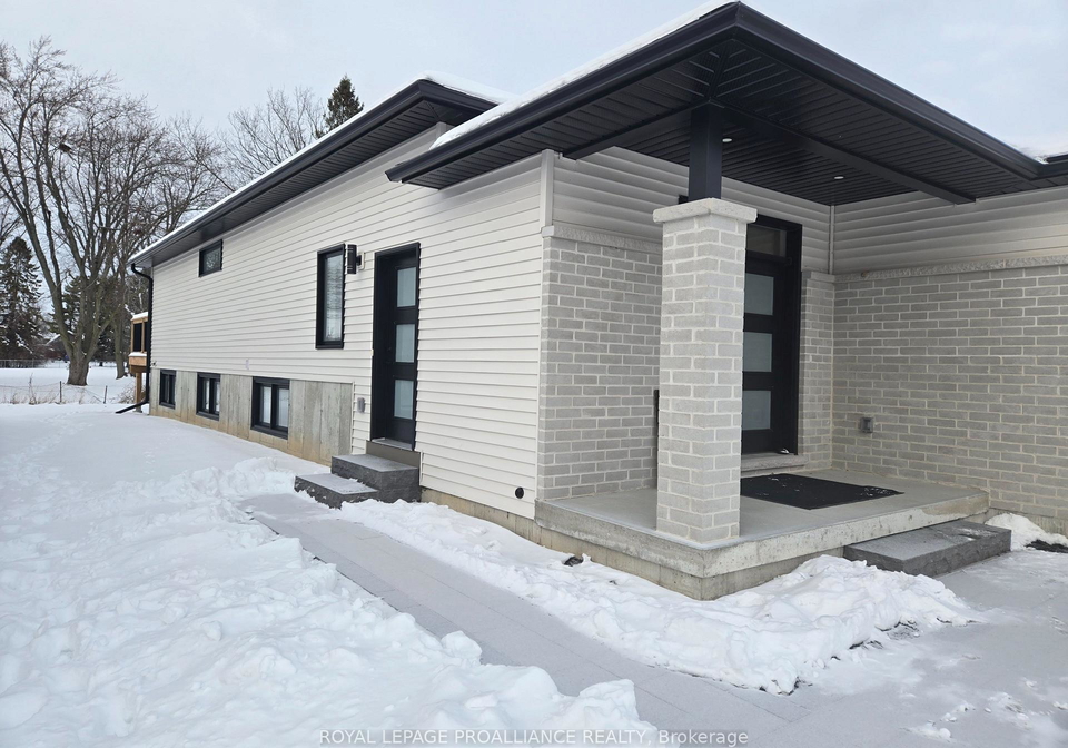 8-aldersgate-drive-belleville-ontario-x12630544