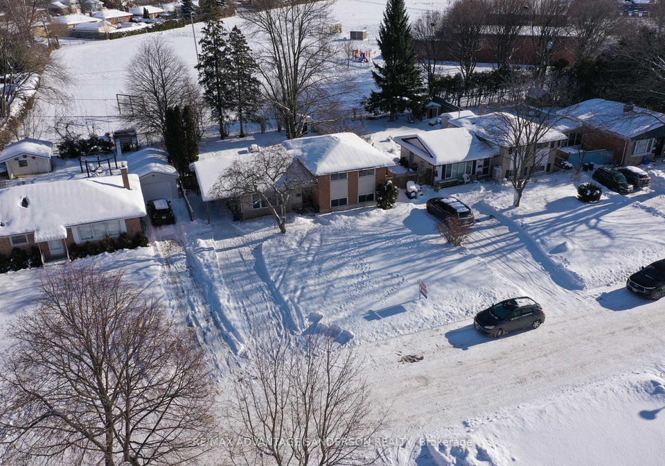 14-tewksbury-crescent-london-east-ontario-x12630960