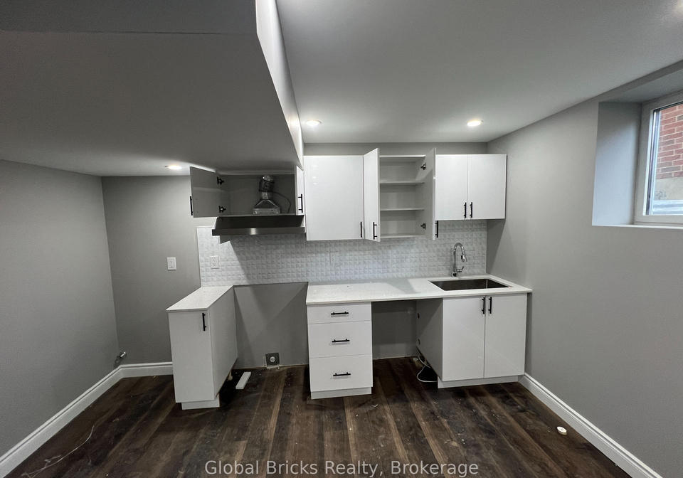 3113-emilycarr-lane-london-south-ontario-x12630996