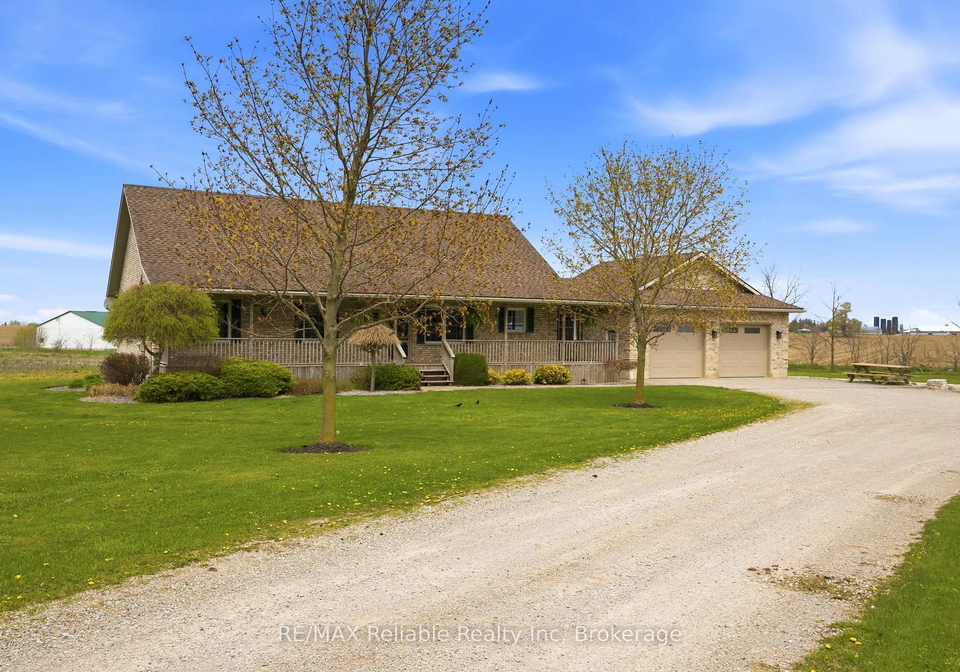 61-wilson-street-huron-east-ontario-x12631018