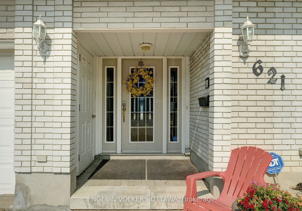 621-pleasant-park-road-ottawa-ontario-x12631222