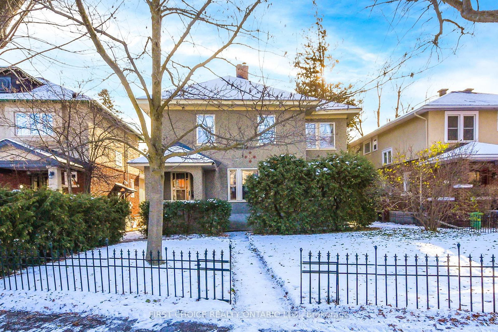 142-broadway-avenue-ottawa-ontario-x12631316