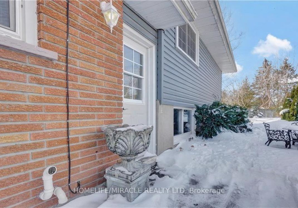 35-pearce-avenue-st-catharines-ontario-x12631354