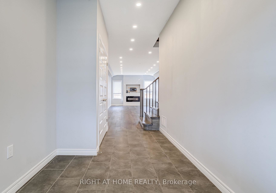 71-cittadella-boulevard-hamilton-ontario-x12631356