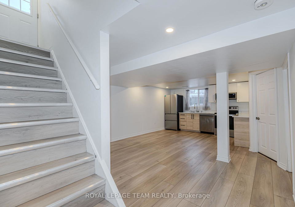 37-ballantrae-way-kanata-ontario-x12631456