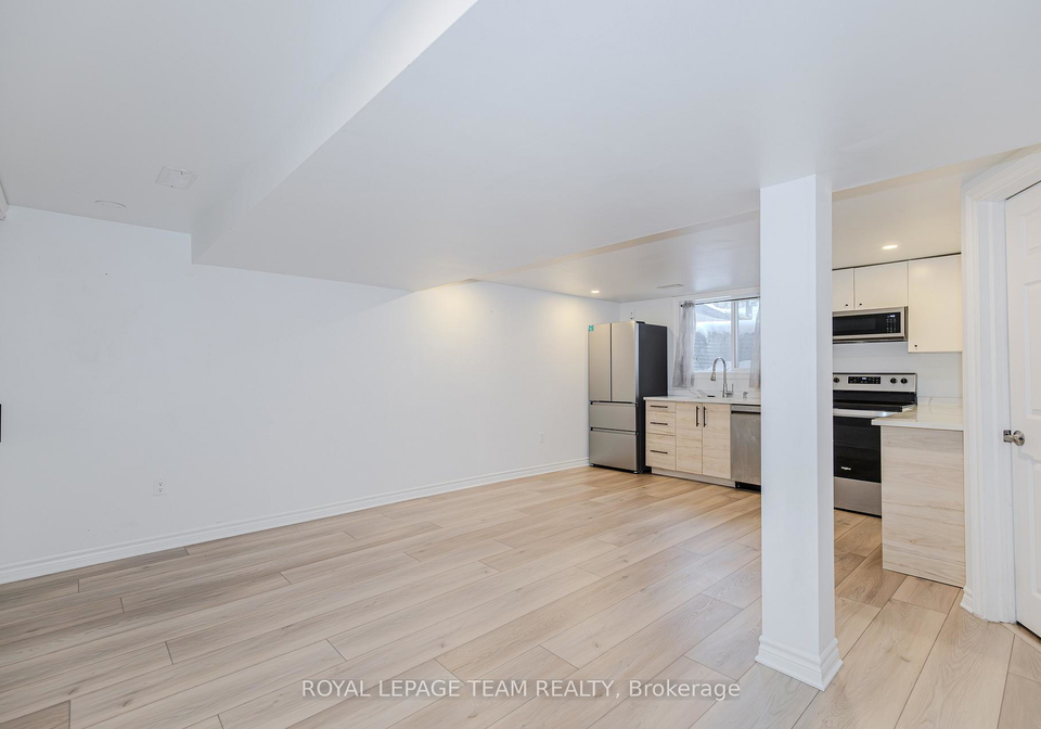 37-ballantrae-way-kanata-ontario-x12631456