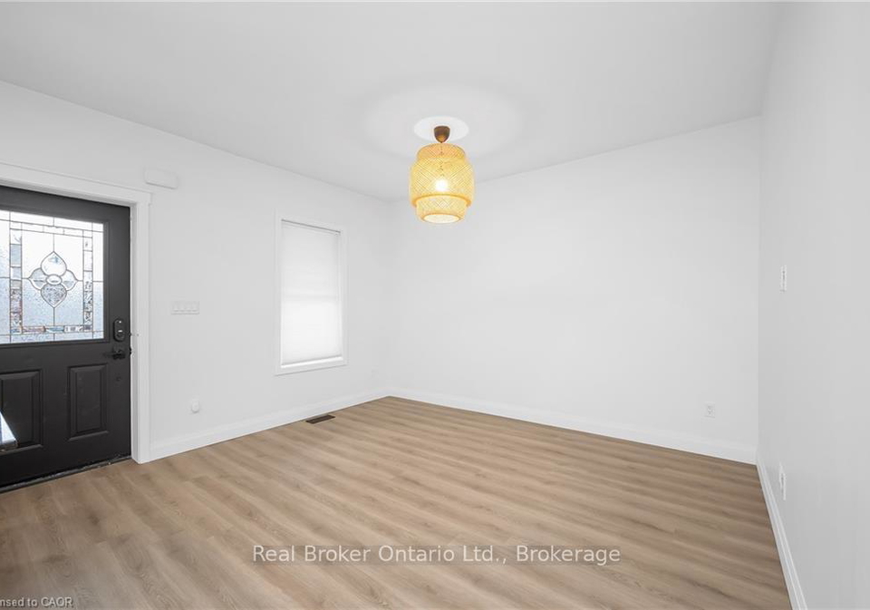 96-london-street-n-hamilton-ontario-x12631464