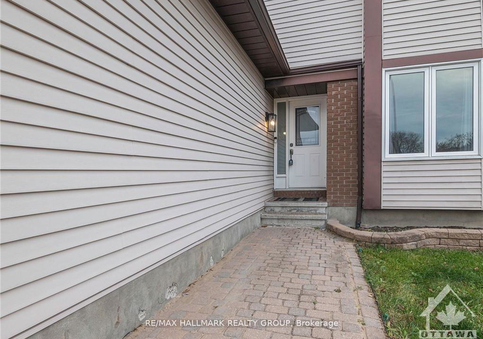 1834-damour-crescent-ottawa-ontario-x12631474