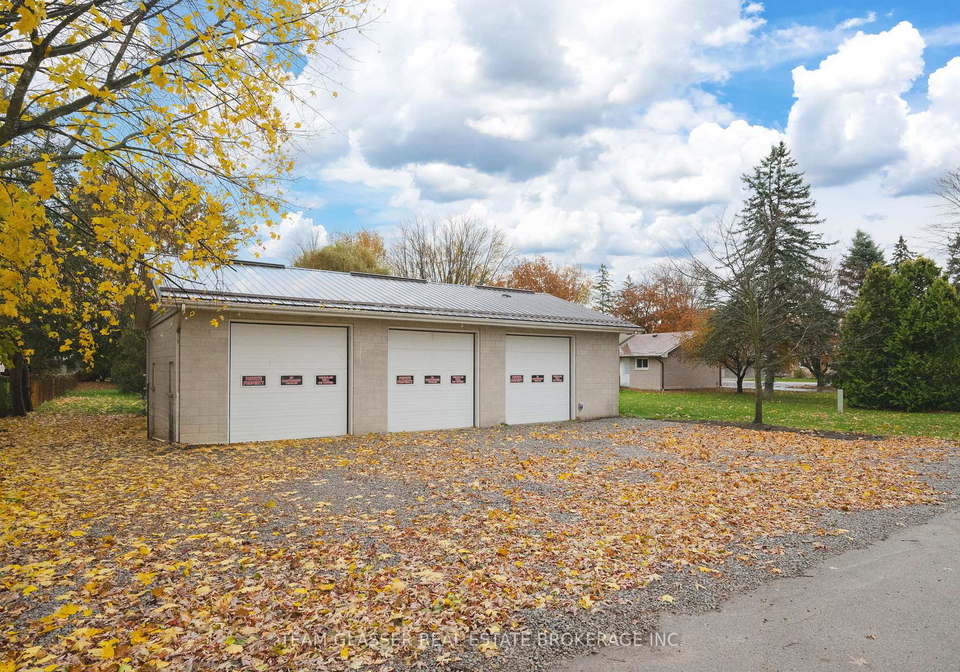 128-centre-street-north-middlesex-ontario-x12633348