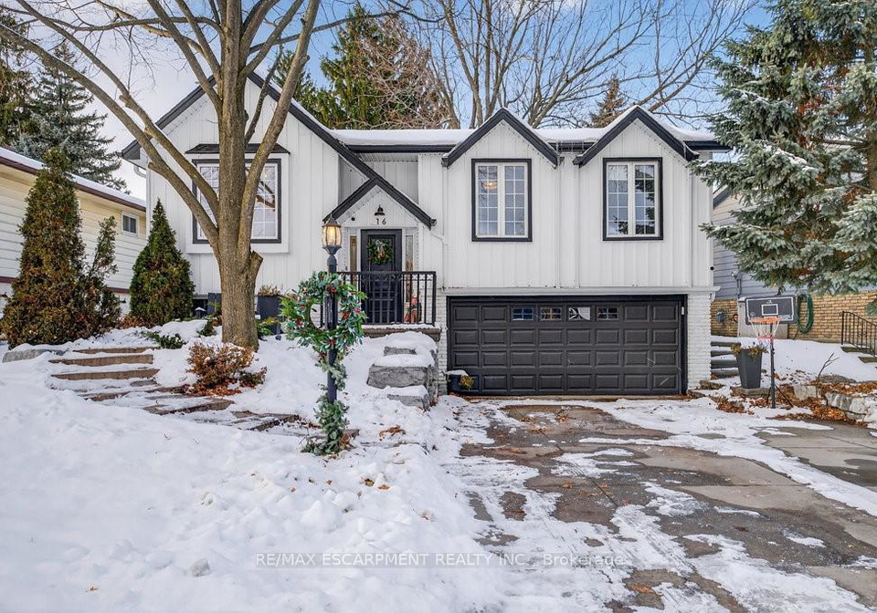 16-forestgate-drive-hamilton-ontario-x12633446