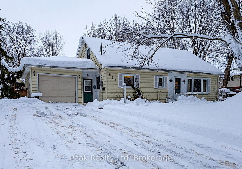 670-elm-avenue-n-north-perth-ontario-x12633606