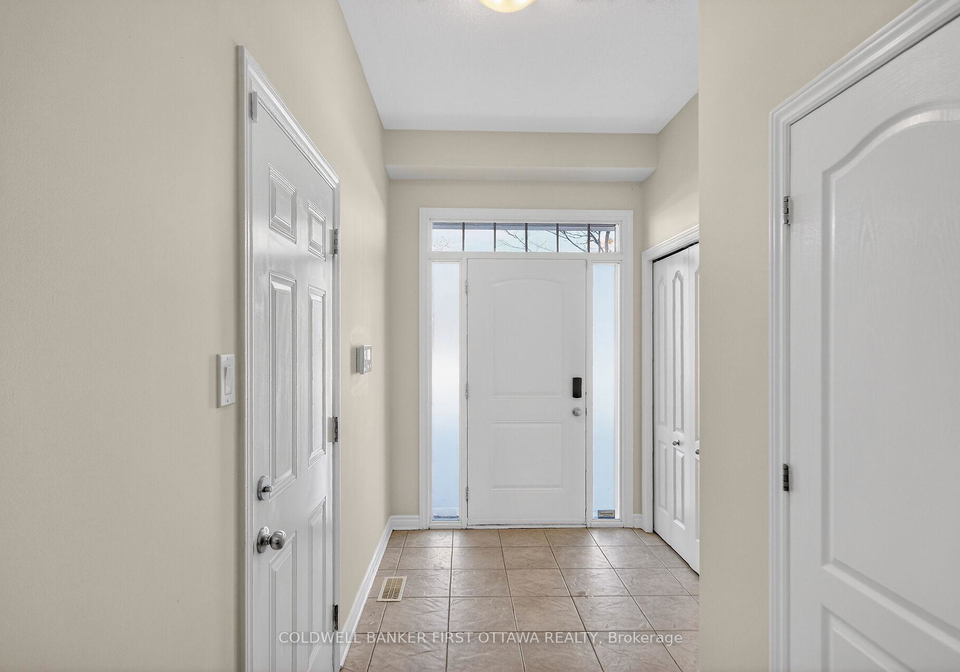 184-highbury-park-drive-ottawa-ontario-x12633700