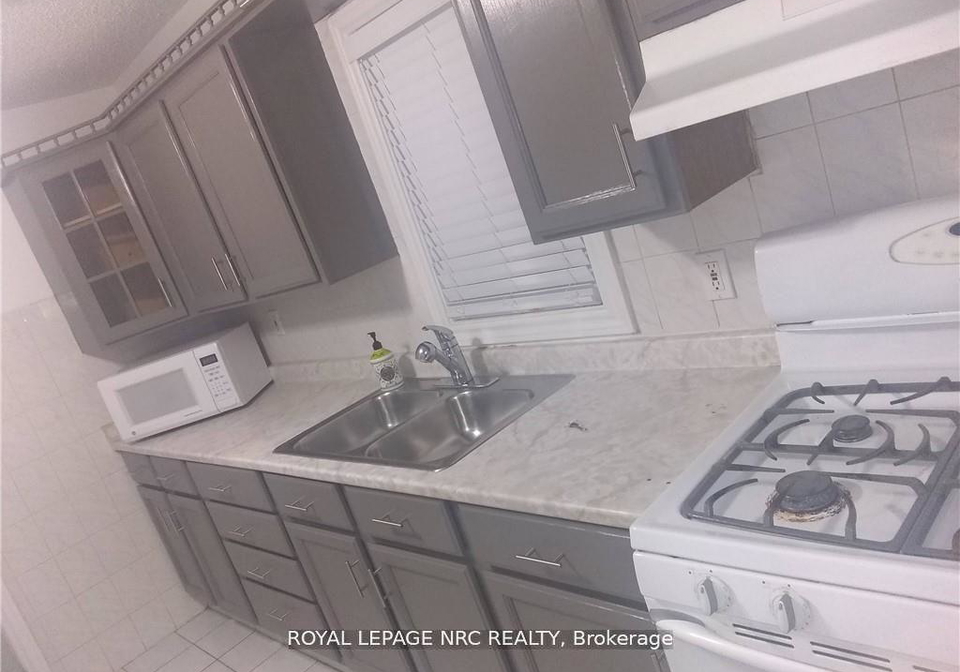 42-north-street-st-catharines-ontario-x12633724