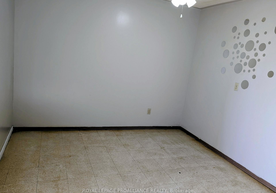328-aylmer-street-n-peterborough-ontario-x12633774
