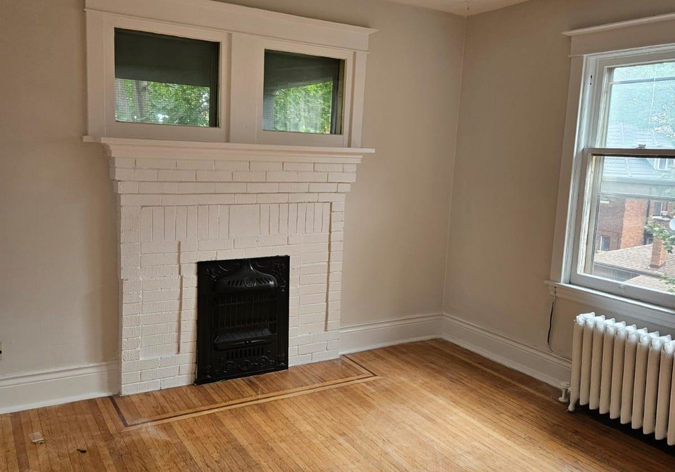 985-main-street-e-hamilton-ontario-x12635448