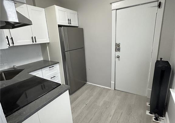 983-main-street-e-hamilton-ontario-x12635450