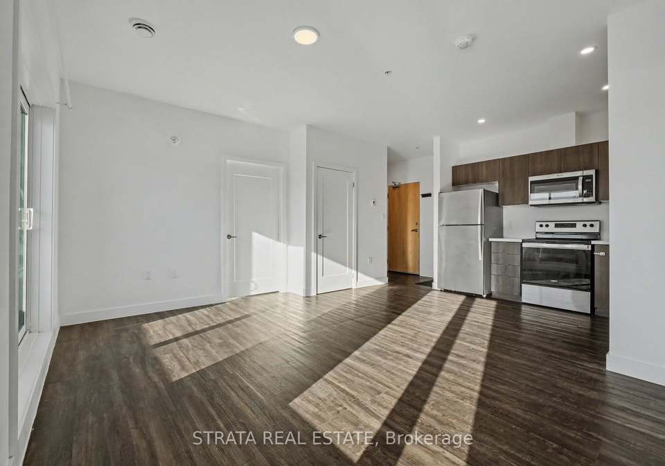 408-dundas-street-s-cambridge-ontario-x12635582