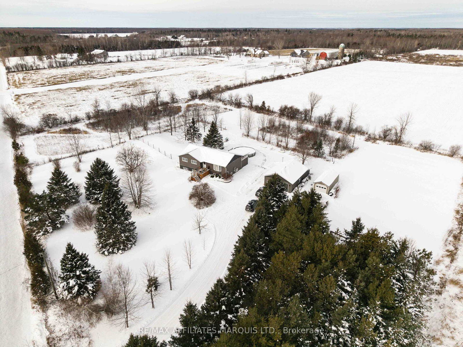 4239-county-road-11-south-stormont-ontario-x12635984