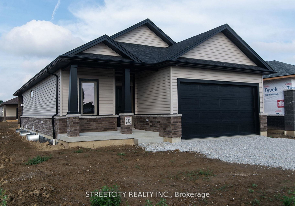 133-cabot-trail-chatham-kent-ontario-x12636662