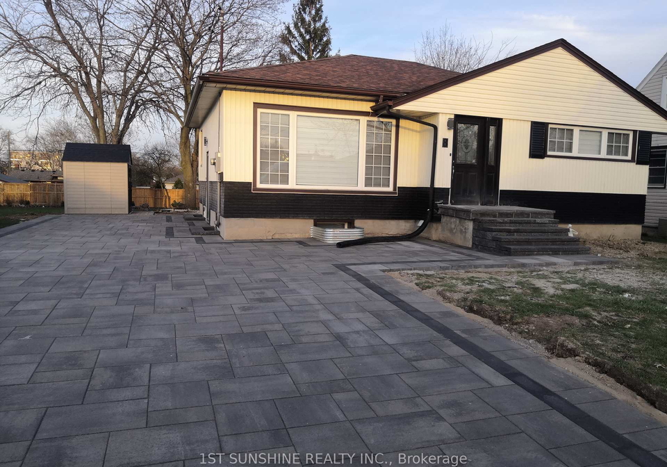 8-frederick-street-st-catharines-ontario-x12636972