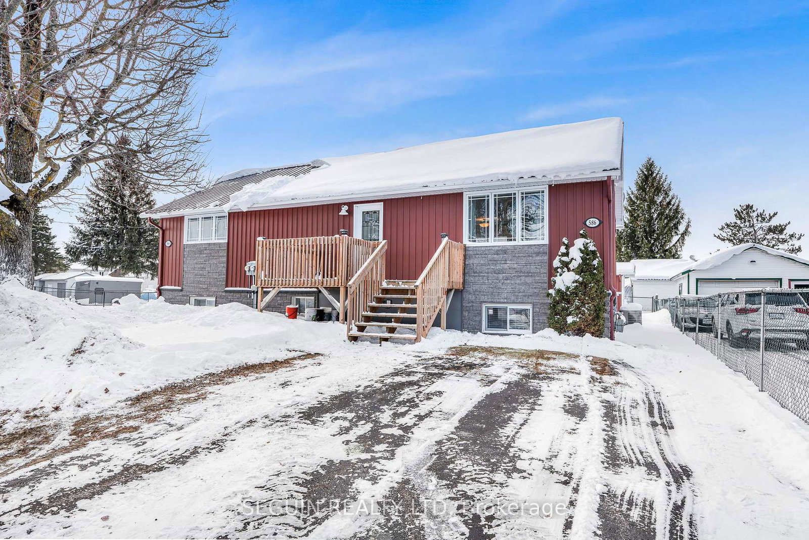 586-588-bolt-road-alfred-and-plantagenet-ontario-x12637034