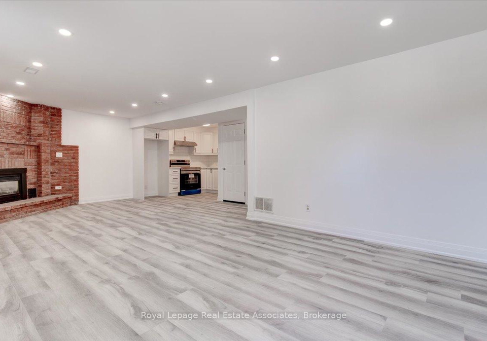 1562-upper-ottawa-street-hamilton-ontario-x12637058
