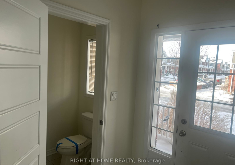 143-ridge-road-s-cambridge-ontario-x12637096