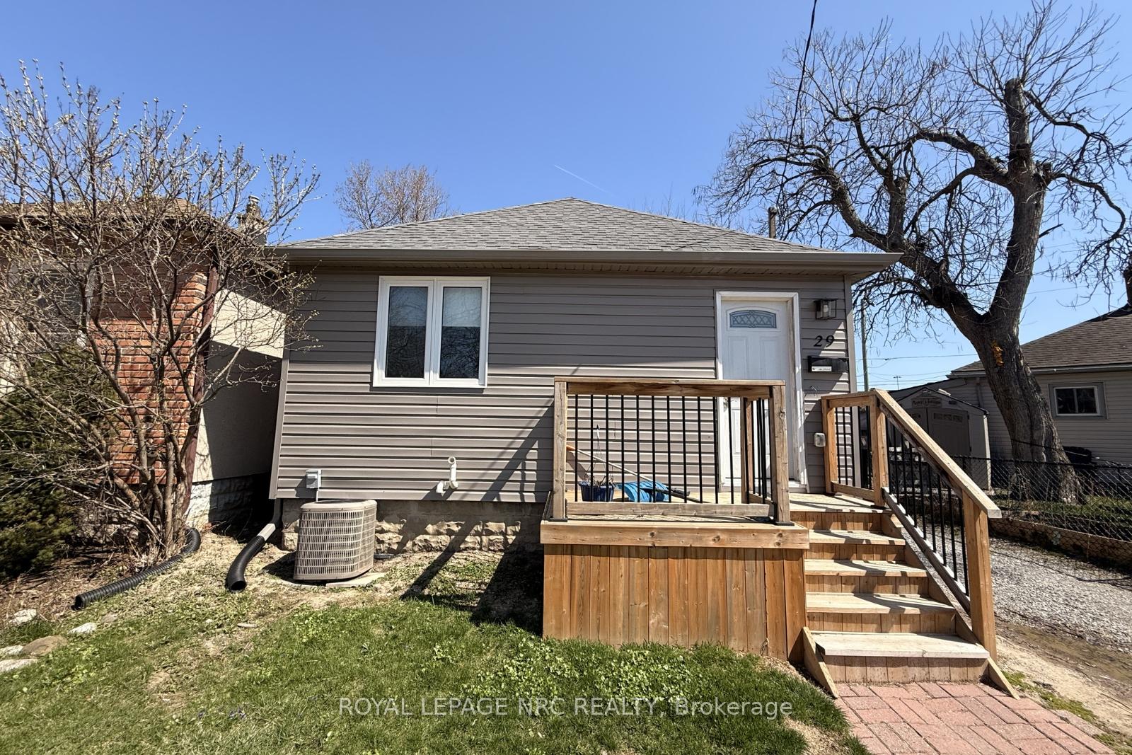 29-trapnell-street-st-catharines-ontario-x12637928