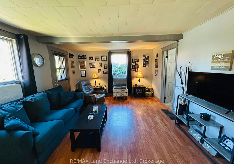 130-henry-street-minto-ontario-x12638104