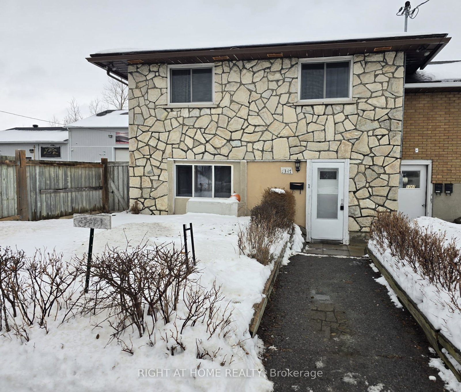 1351-marchand-street-cyrville-carson-grove-pineview-ottawa-ontario-x12638660