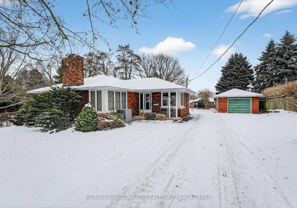 13-chestnut-street-pelham-ontario-x12638834