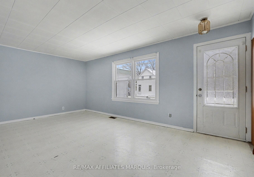 72-owen-street-lanark-highlands-ontario-x12638910