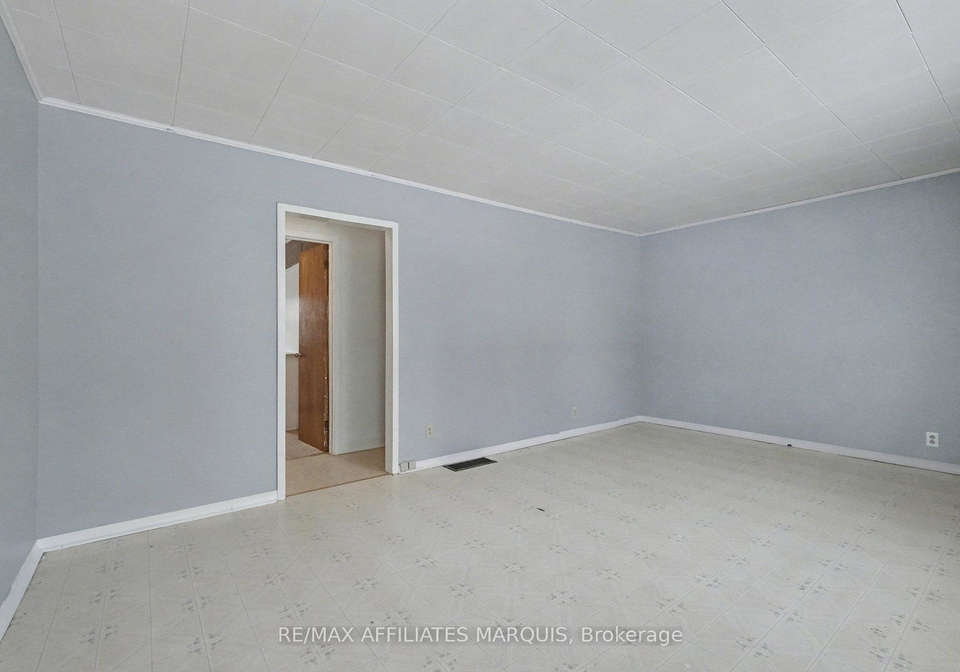 72-owen-street-lanark-highlands-ontario-x12638910