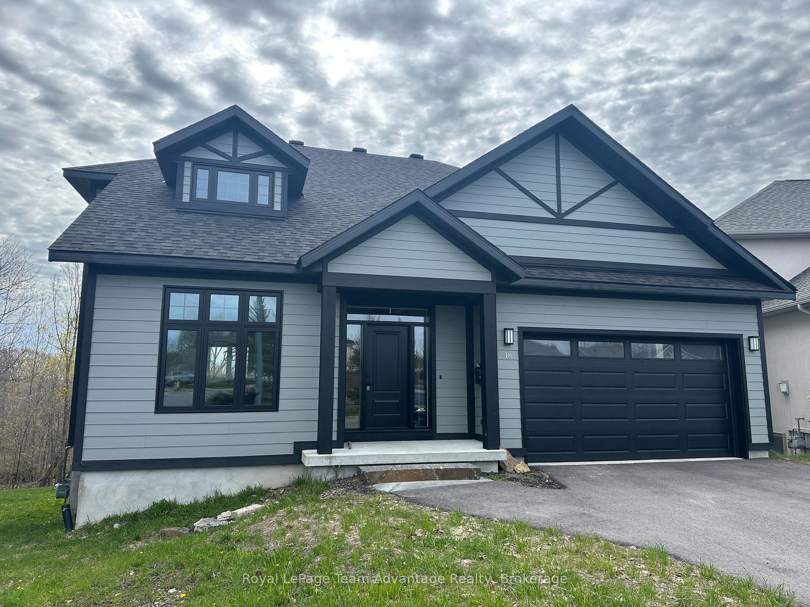 18-avery-court-parry-sound-ontario-x12639540
