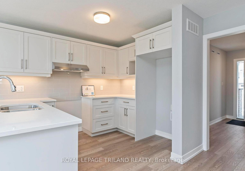 16-harrow-lane-st-thomas-ontario-x12639670