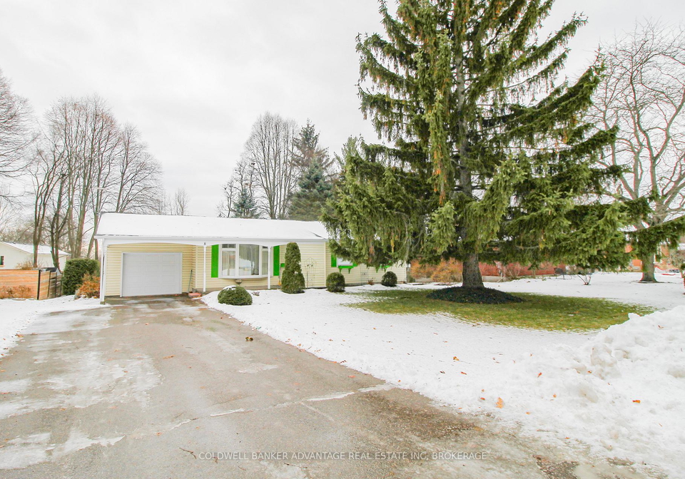 8-bigelow-crescent-pelham-ontario-x12639934