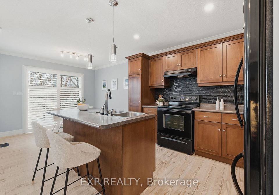 172-porchlight-drive-woolwich-ontario-x12640266