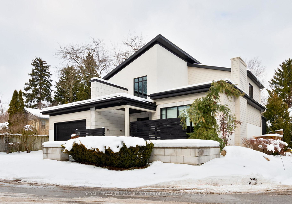 301-waterstone-place-london-north-ontario-x12640636