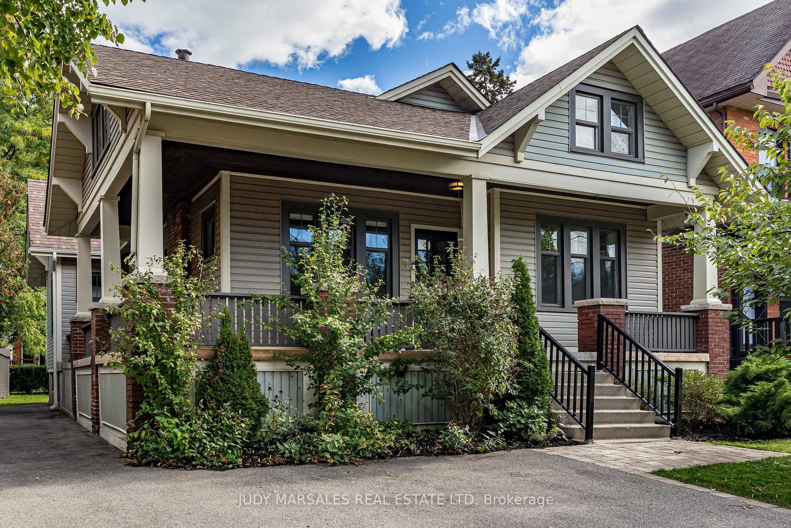 27-cliff-avenue-hamilton-ontario-x12640656