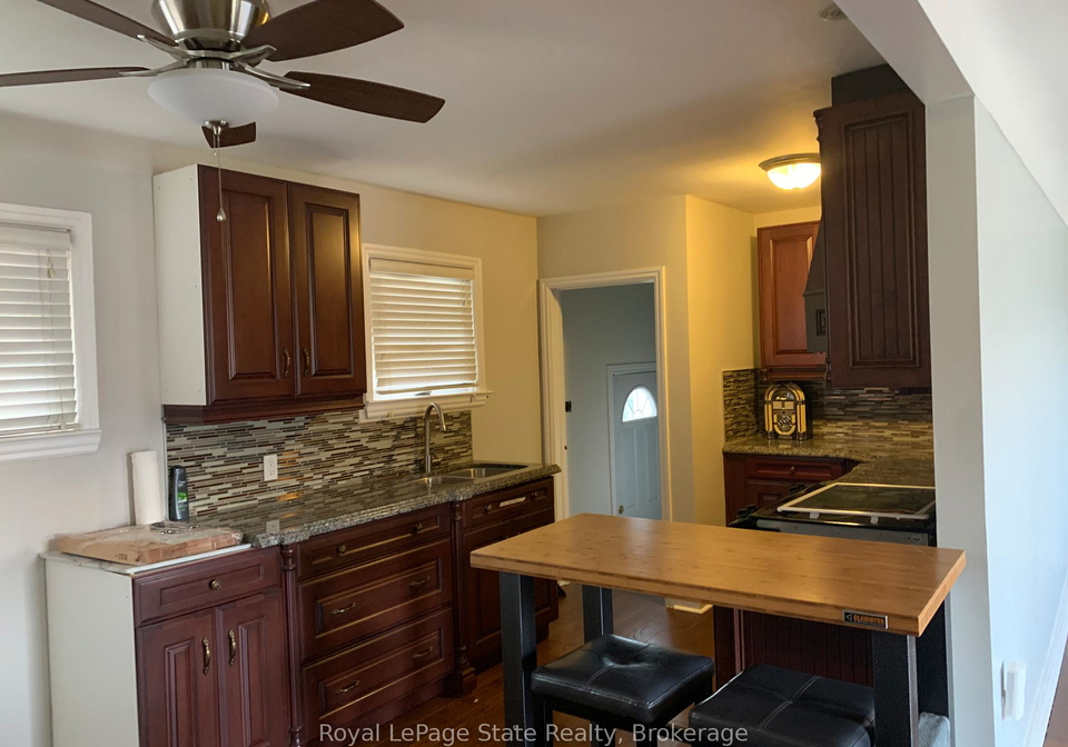 72-southmeadow-crescent-hamilton-ontario-x12641182